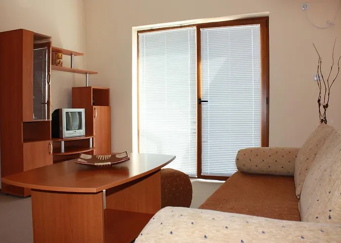 Milan 2* بريمورسكو