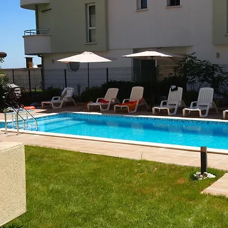 فندق Milan بريمورسكو